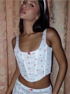 With Jean White Corset Crop Top with Pink Floral Print